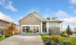 Modern DR Horton Showhome in Harmony.